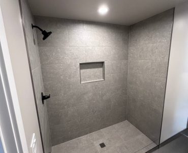 photo_5125308088230546282_y